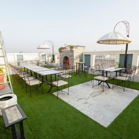 Hotel Sahibs Lighthouse - Swimming Pool Agra  Exterior photo