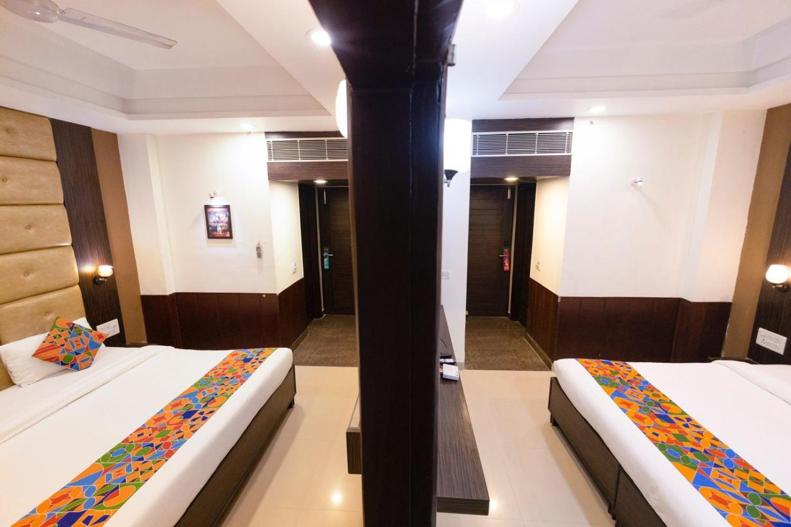 Hotel Sahibs Lighthouse - Swimming Pool Agra  Exterior photo